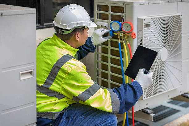 Professional Ductwork Repair technician working in Brightwaters, NY